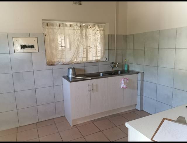 3 BEDROOM HOUSE SOLD IN DANVILLE